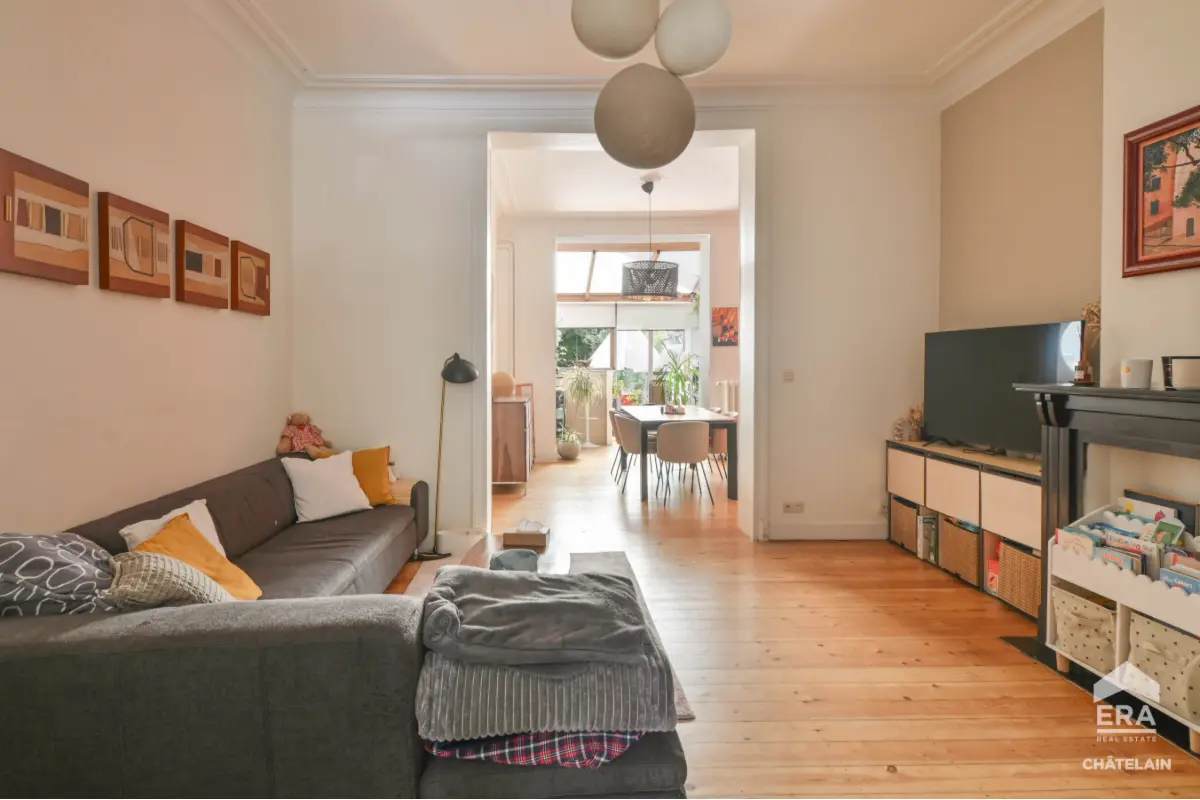 Benedenverdieping te  koop in Ukkel 1180 410000.00€ 2 slaapkamers 98.00m² - Zoekertje 777904