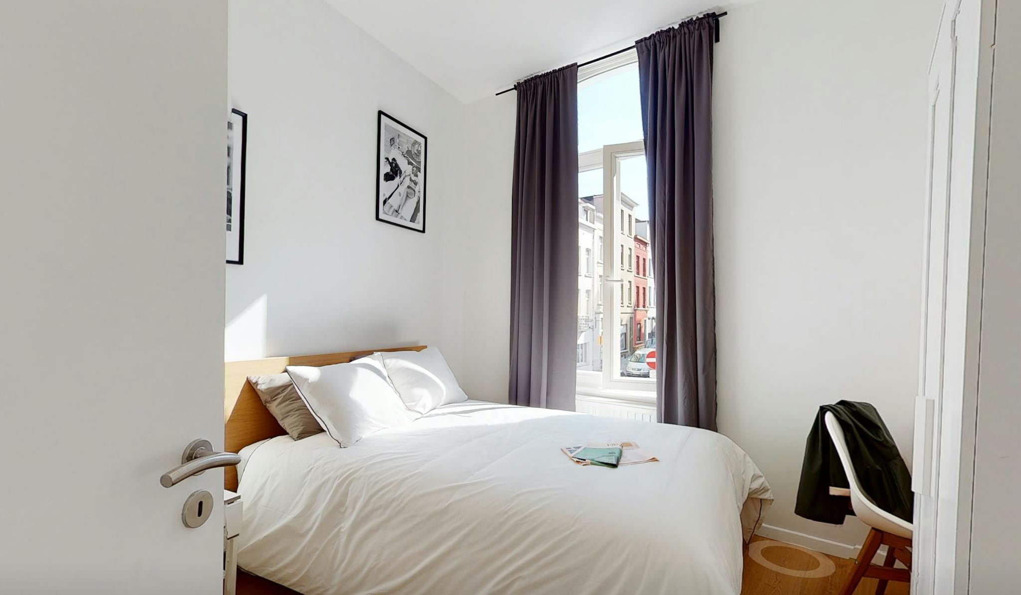 Appartement à louer à Saint-Gilles 1060 890.00€ 1 chambres 299.00m² - annonce 778853