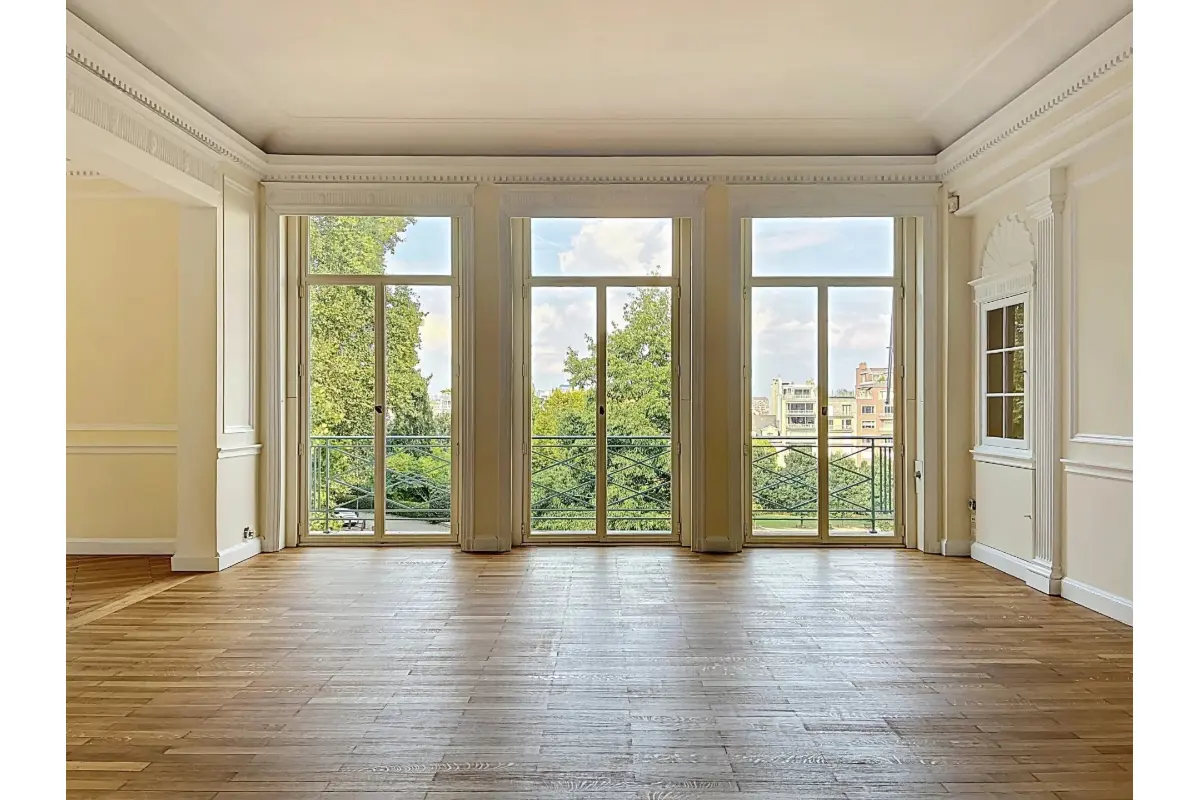 Duplex te  huur in Elsene 1050 4250.00€ 3 slaapkamers 425.00m² - Zoekertje 778779