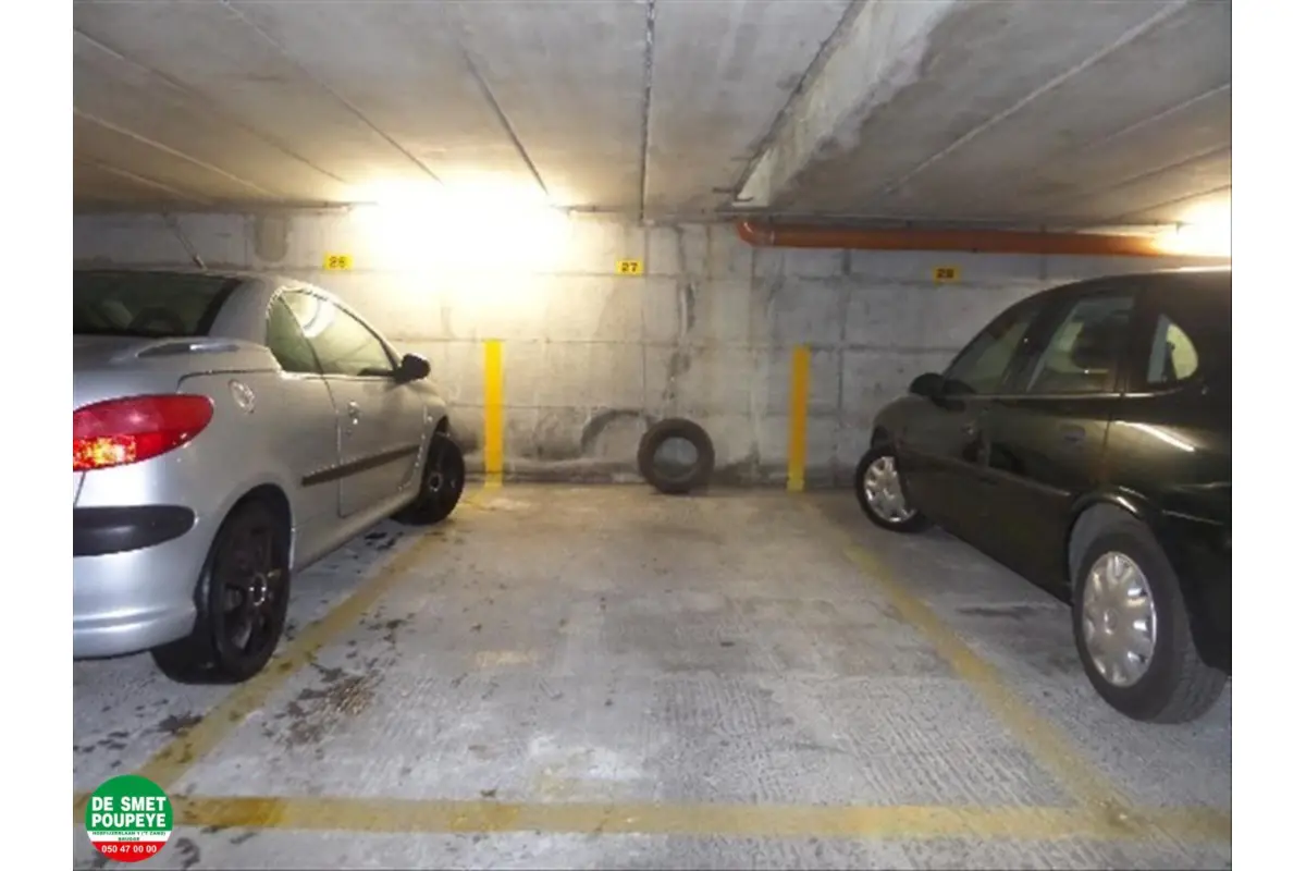 Parking à louer à Sint-Kruis 8310 60.00€  chambres m² - annonce 778800