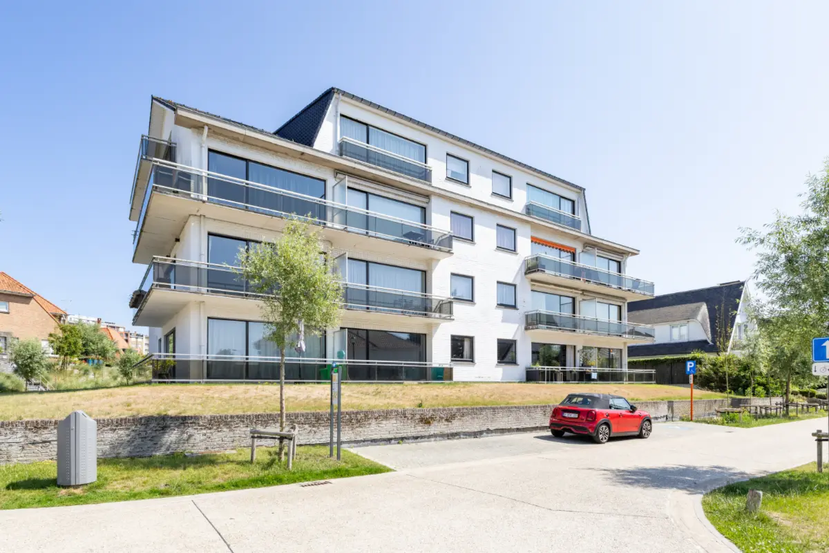 Parking & garage te  koop in De Panne 8660 45000.00€  slaapkamers m² - Zoekertje 778549