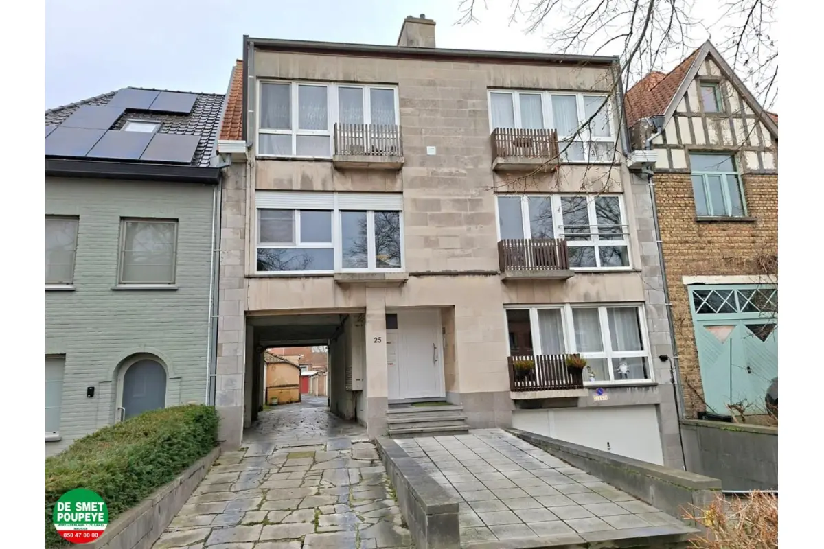 Box à louer à Bruges 8000 95.00€  chambres m² - annonce 779462