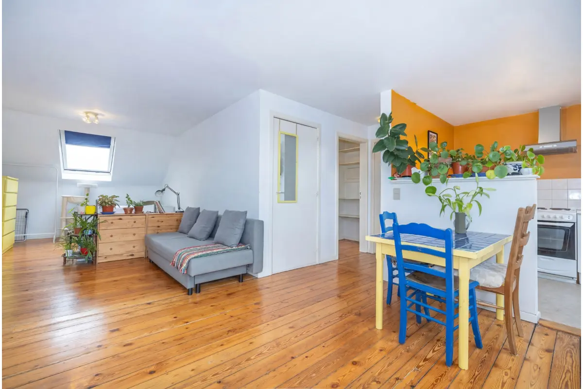 Duplex à vendre à Bruxelles 1000 235000.00€ 4 chambres 130.00m² - annonce 779559