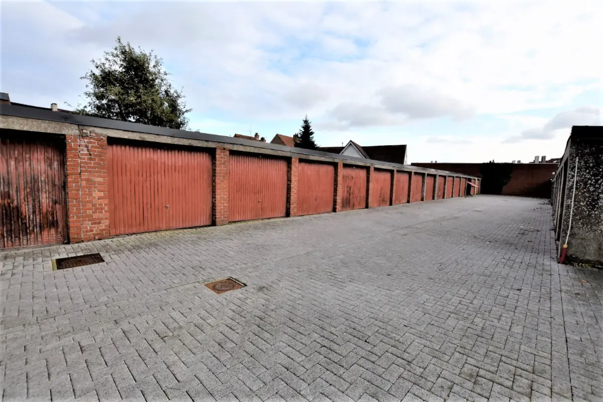 Box te  huur in Assebroek 8310 85.00€  slaapkamers m² - Zoekertje 779106