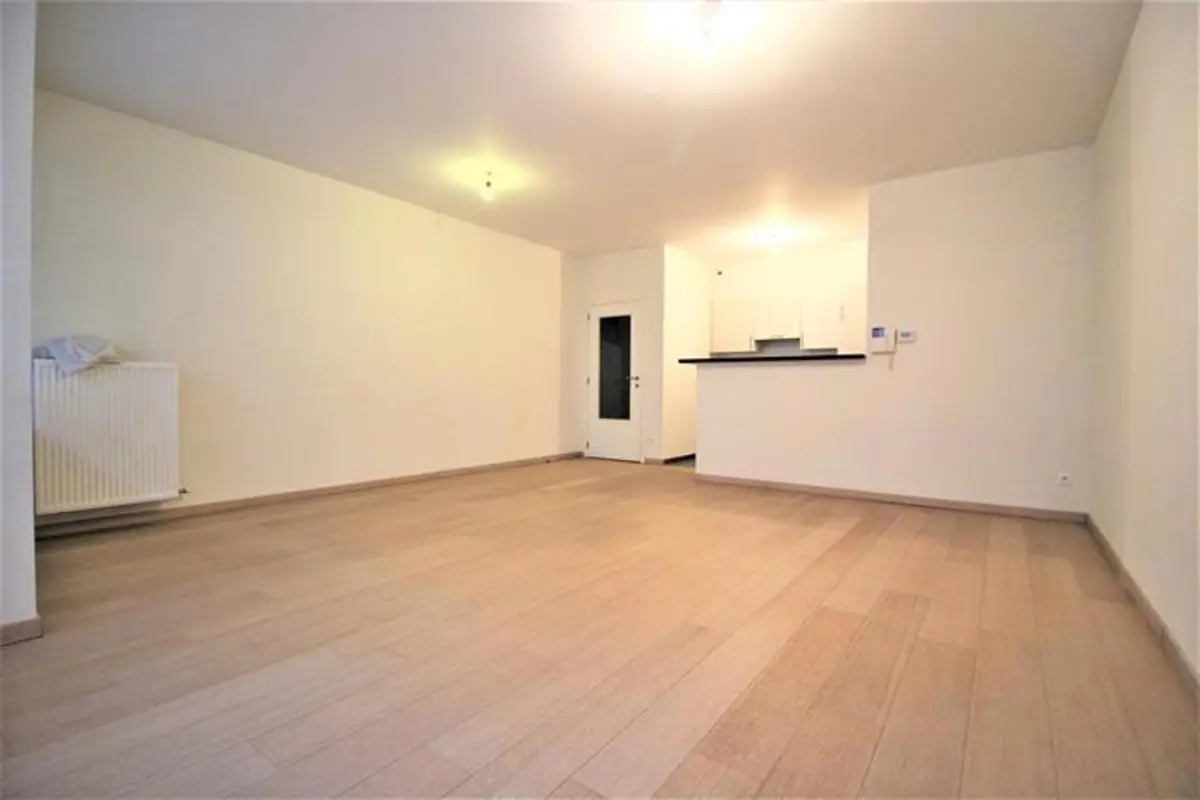 Appartement te  huur in Sint-Lambrechts-Woluwe 1200 1500.00€ 3 slaapkamers 110.00m² - Zoekertje 779267