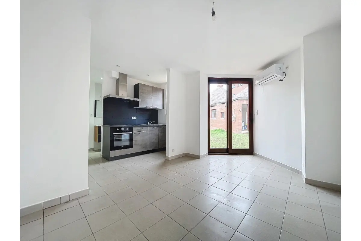 Bungalow te  huur in Templeuve 7520 625.00€ 1 slaapkamers 44.00m² - Zoekertje 779545
