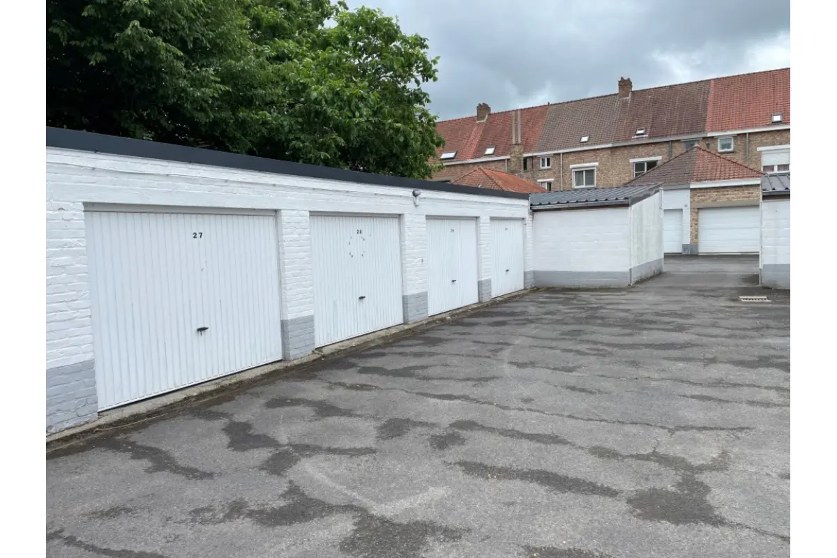 Box à louer à Assebroek 8310 85.00€  chambres m² - annonce 779775
