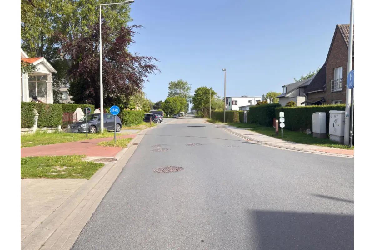 Parking & garage te  koop in Bredene 8450 39000.00€  slaapkamers m² - Zoekertje 779091