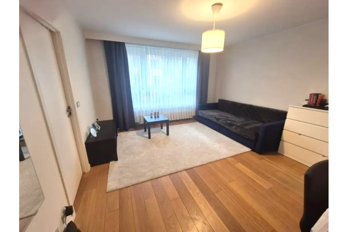 Appartement te  huur in Ukkel 1180 1090.00€ 1 slaapkamers 45.00m² - Zoekertje 780063