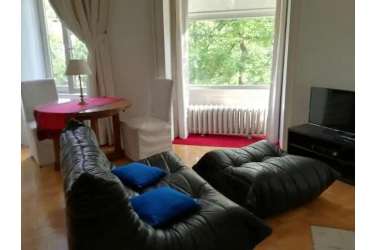 Appartement te  huur in Vorst 1190 800.00€  slaapkamers m² - Zoekertje 780289