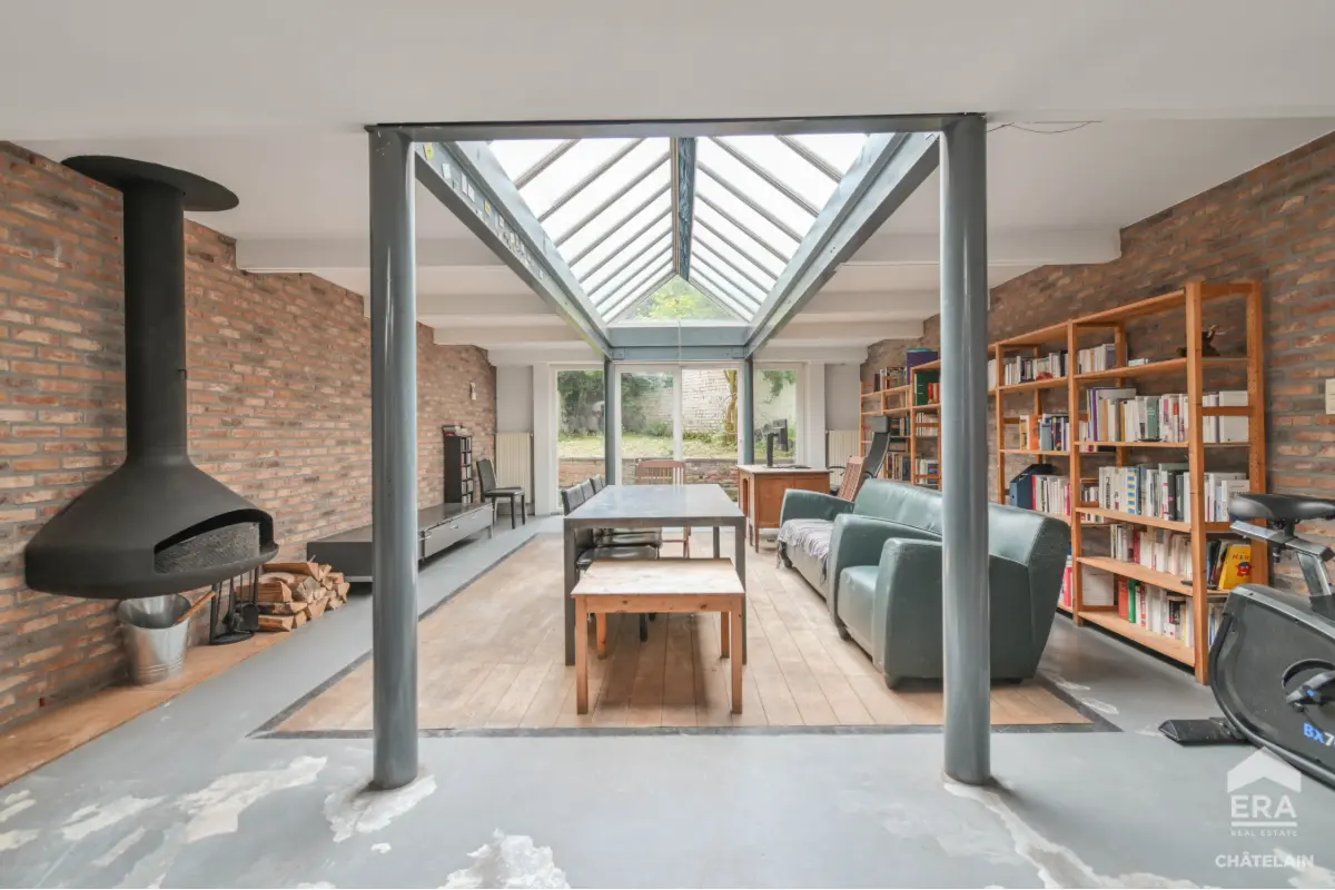 Loft à vendre à Schaerbeek 1030 299000.00€ 1 chambres 182.00m² - annonce 779975