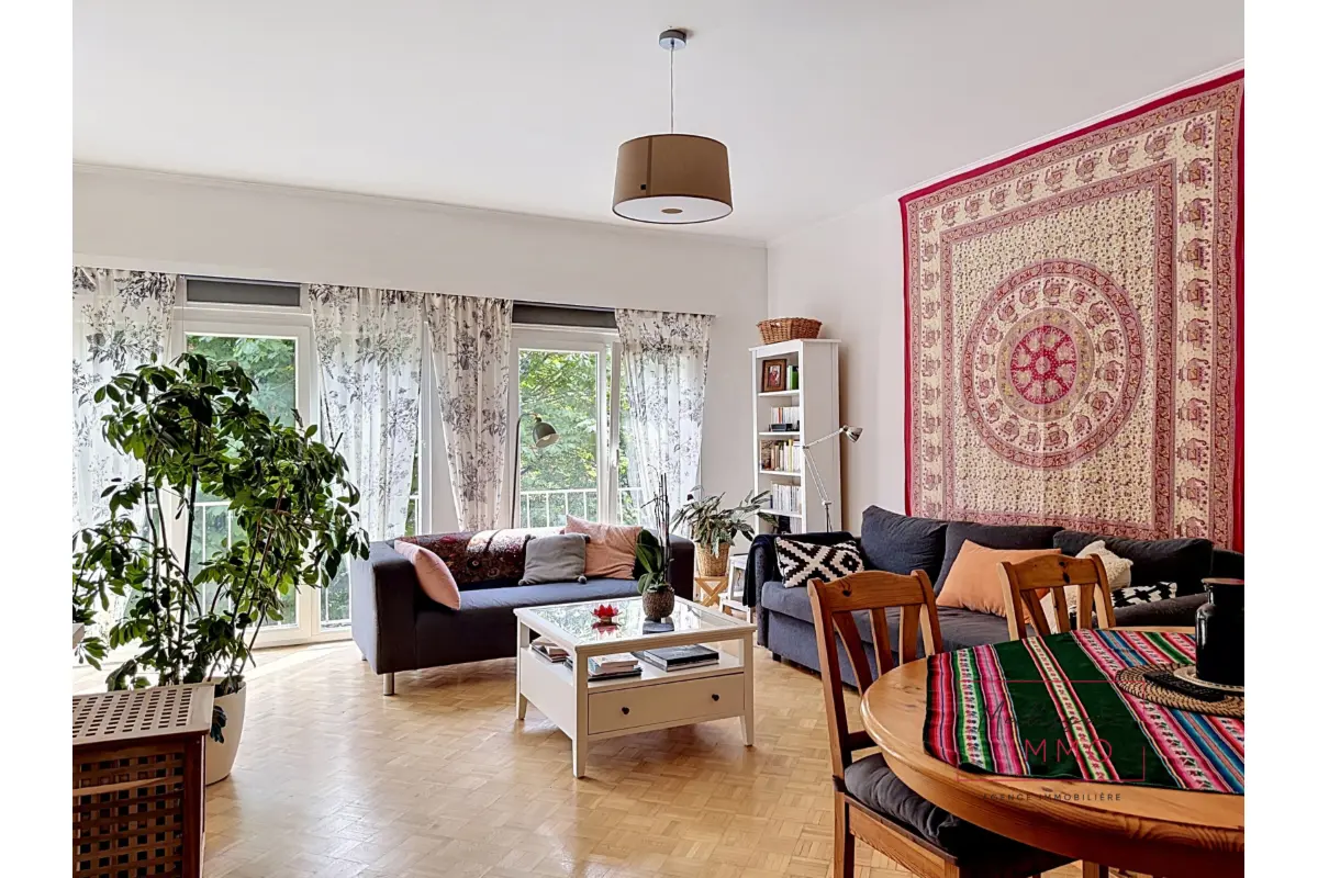 Appartement te  koop in Vorst 1190 329000.00€ 2 slaapkamers 103.00m² - Zoekertje 780048