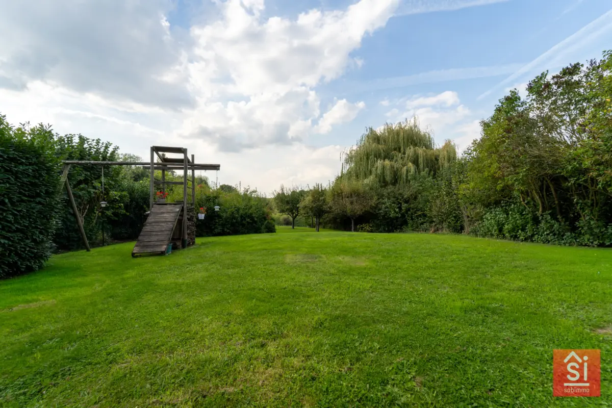 Huis te  in Chaumont-Gistoux 1325 695000.00€ 4 slaapkamers 285.00m² - Zoekertje 780656