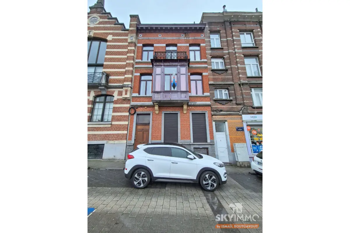 Huis te  koop in Schaarbeek 1030 699000.00€ 5 slaapkamers 300.00m² - Zoekertje 781489