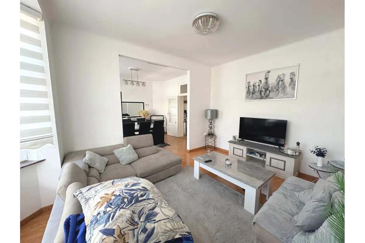 Appartement te  koop in Ganshoren 1083 225000.00€ 1 slaapkamers 85.00m² - Zoekertje 781296