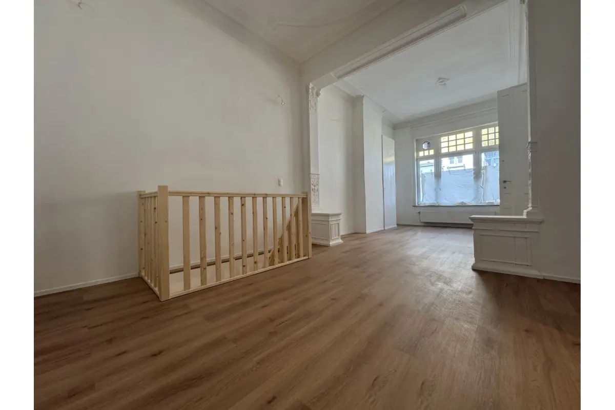 Appartement te  in Sint-Gillis 1060 1100.00€ 1 slaapkamers 90.00m² - Zoekertje 780708