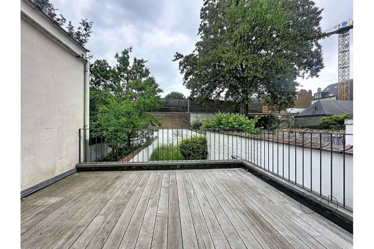 Appartement à  à Ixelles 1050 2350.00€ 2 chambres 140.00m² - annonce 781681