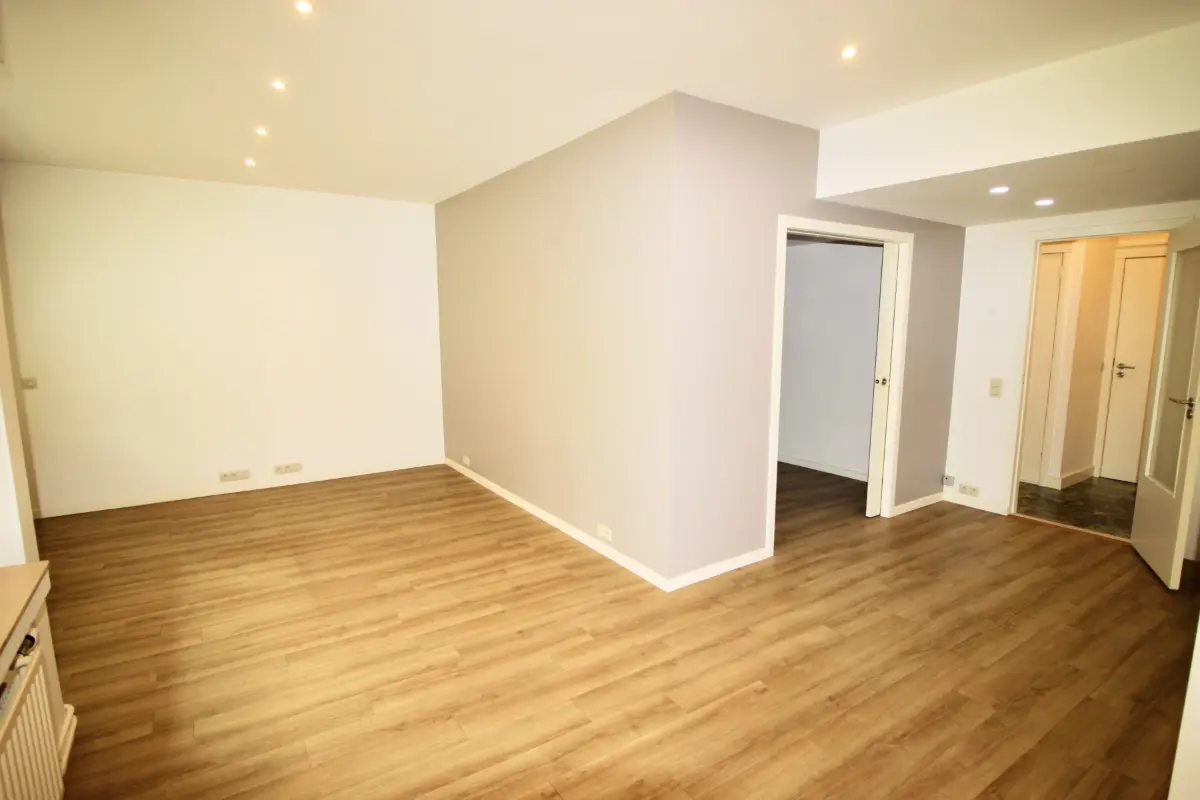 Benedenverdieping te  koop in Elsene 1050 310000.00€ 1 slaapkamers 60.00m² - Zoekertje 781332
