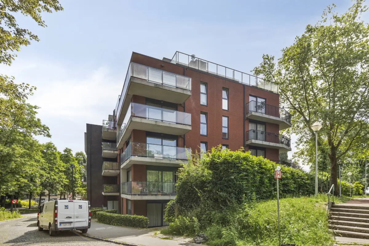 Appartement te  koop in Laken 1020 275000.00€ 1 slaapkamers 75.00m² - Zoekertje 781986