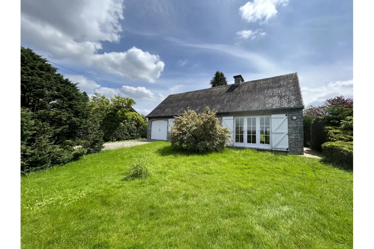 Bungalow à louer à Ferrières 4190 900.00€ 2 chambres 62.00m² - annonce 782912