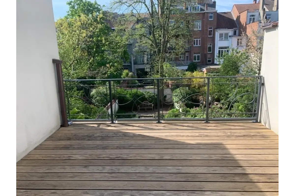 Triplex te  huur in Elsene 1050 2300.00€ 2 slaapkamers 128.00m² - Zoekertje 782187