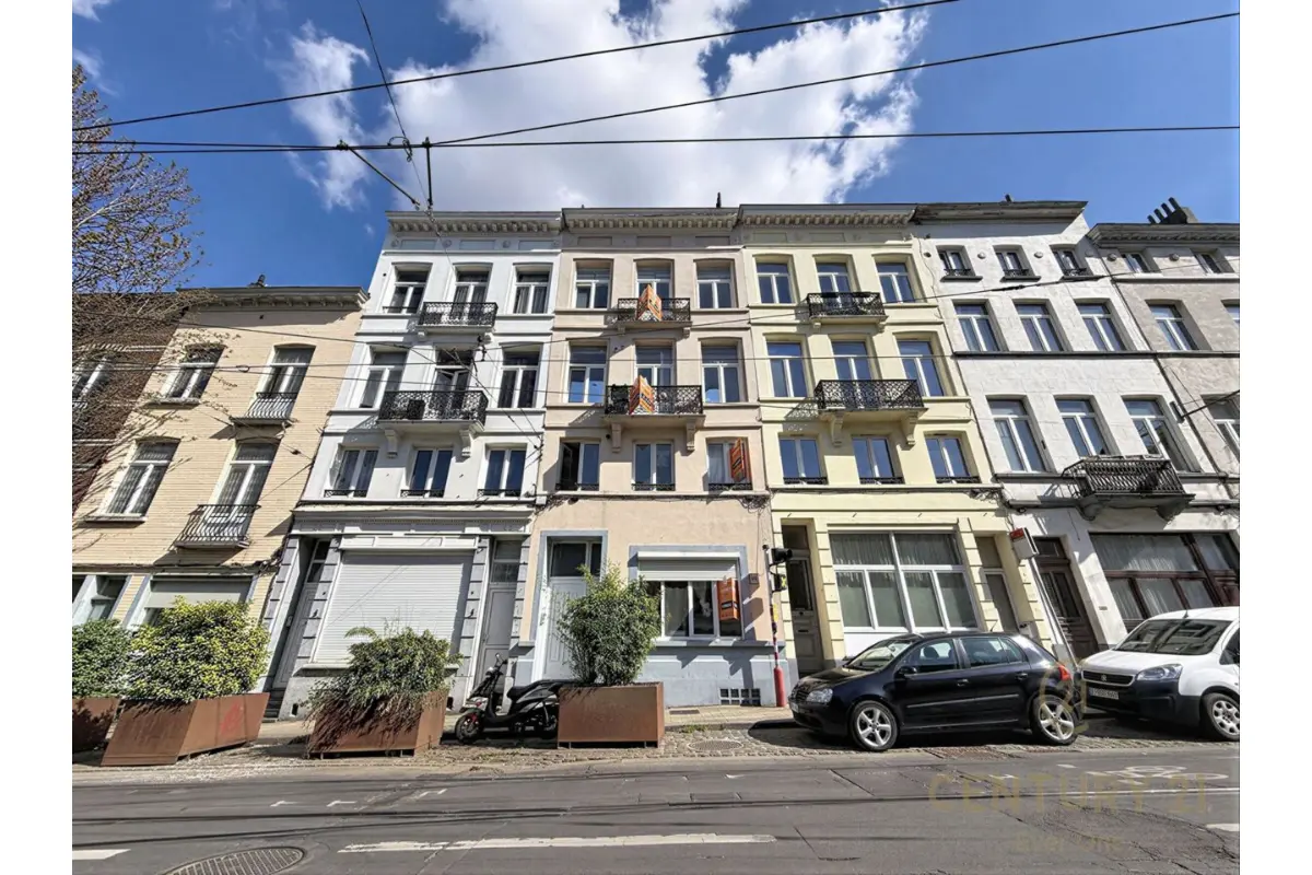 Huis te  koop in Schaarbeek 1030 980000.00€ 5 slaapkamers 314.00m² - Zoekertje 782390