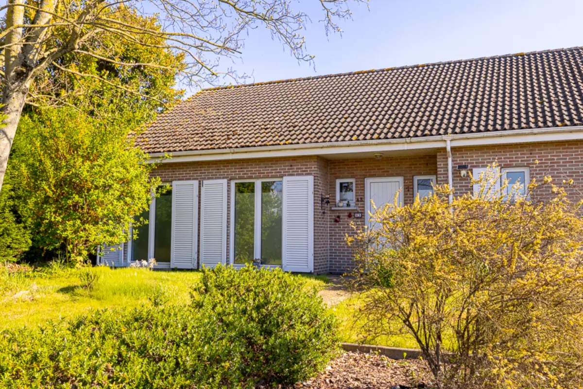 Villa te  koop in Moeskroen 7700 425000.00€ 5 slaapkamers 400.00m² - Zoekertje 782387