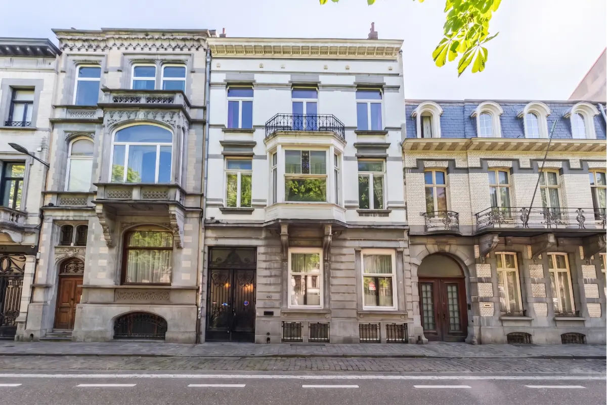 Huis te  koop in Vorst 1190 1895000.00€ 8 slaapkamers 580.00m² - Zoekertje 782683