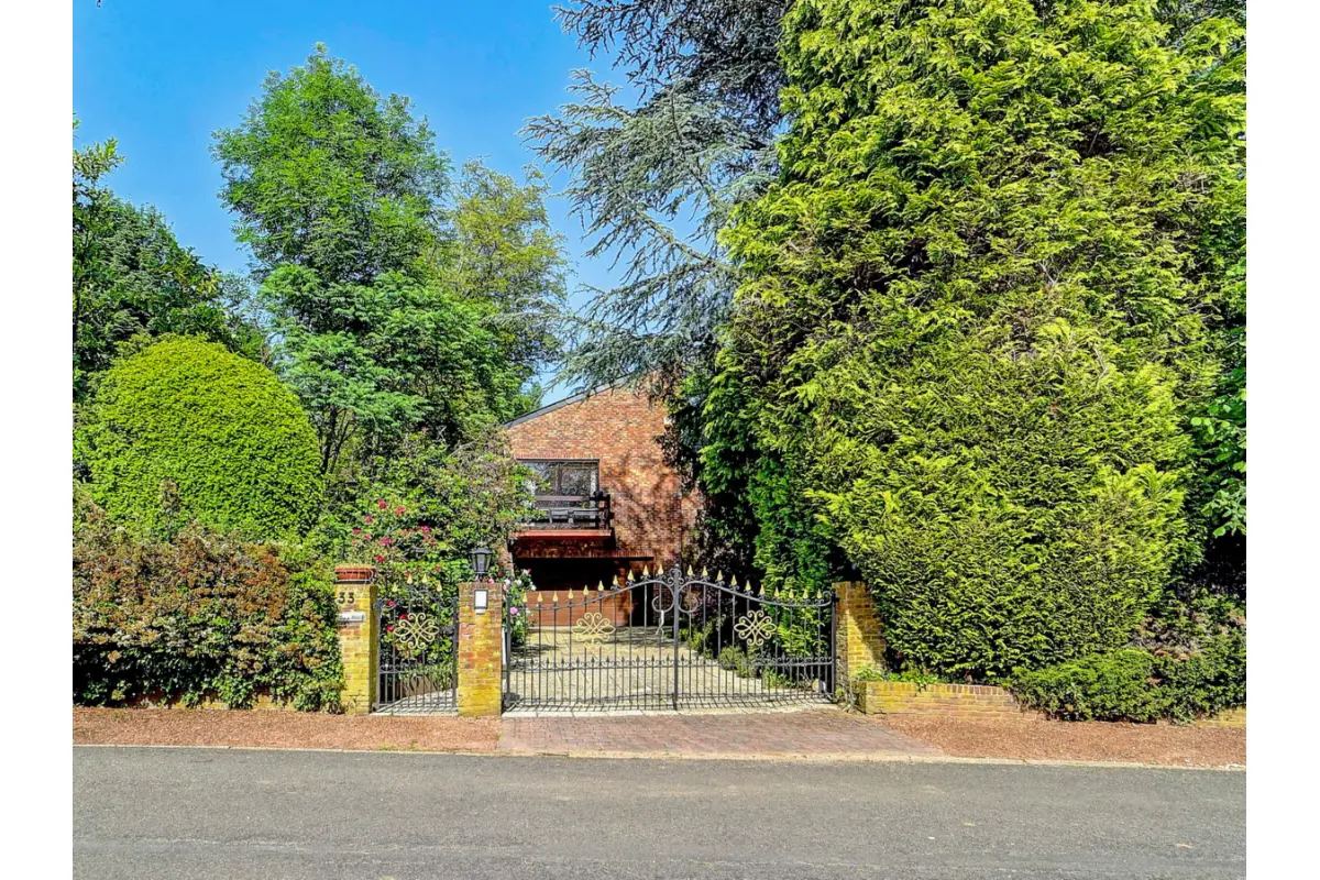 Villa te  koop in Overijse 3090 950000.00€ 4 slaapkamers 353.00m² - Zoekertje 781944