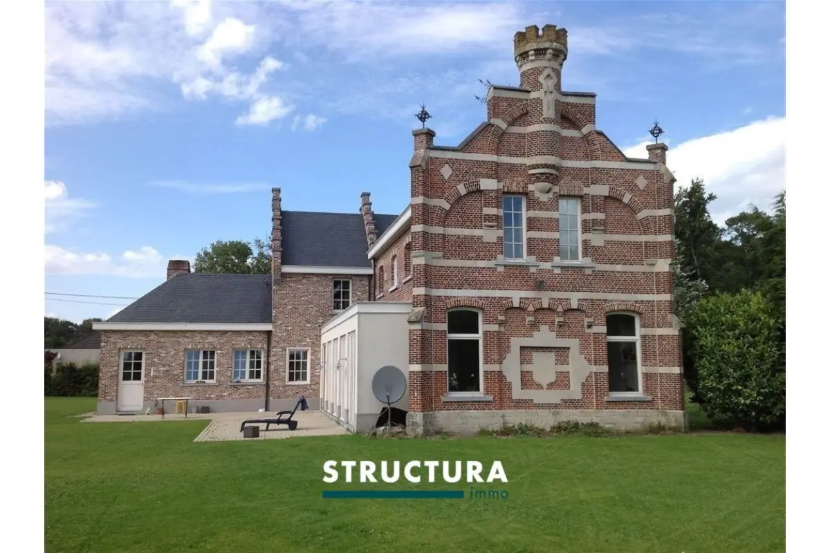 Villa à louer à Grimbergen 1850 2000.00€ 3 chambres 250.00m² - annonce 783377