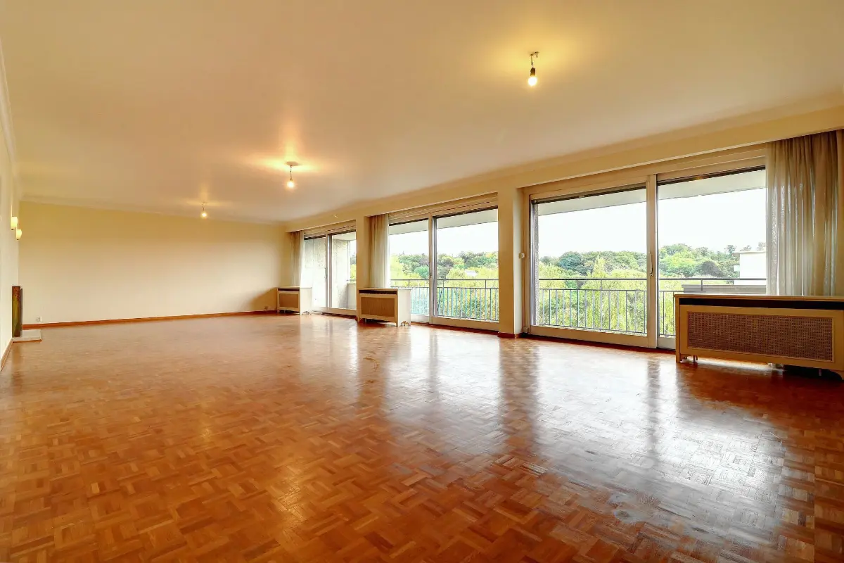 Appartement te  huur in Oudergem 1160 1650.00€ 2 slaapkamers 155.00m² - Zoekertje 783542