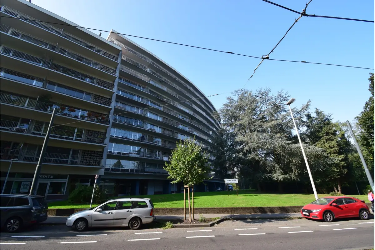 Parking / garage à vendre à Molenbeek-Saint-Jean 1080 26000.00€  chambres m² - annonce 784496
