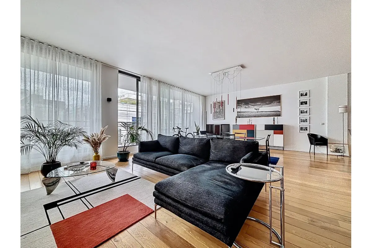 Appartement te  koop in Brussel 1000 615000.00€ 1 slaapkamers 148.00m² - Zoekertje 784516