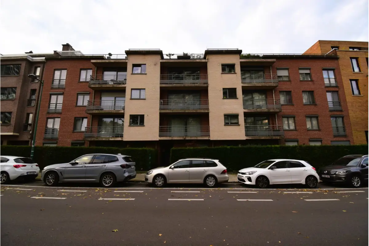 Appartement te  koop in Sint-Jans-Molenbeek 1080 245000.00€ 2 slaapkamers 90.00m² - Zoekertje 784493