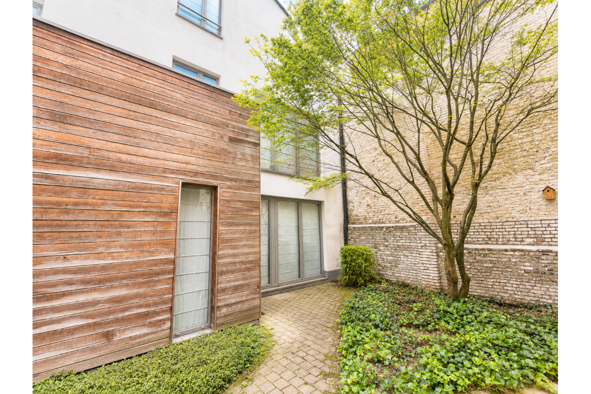 Huis te  huur in Elsene 1050 2500.00€ 3 slaapkamers 140.00m² - Zoekertje 783552