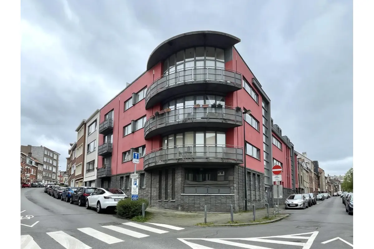 Penthouse te  huur in Sint-Lambrechts-Woluwe 1200 2000.00€ 3 slaapkamers 134.00m² - Zoekertje 784157