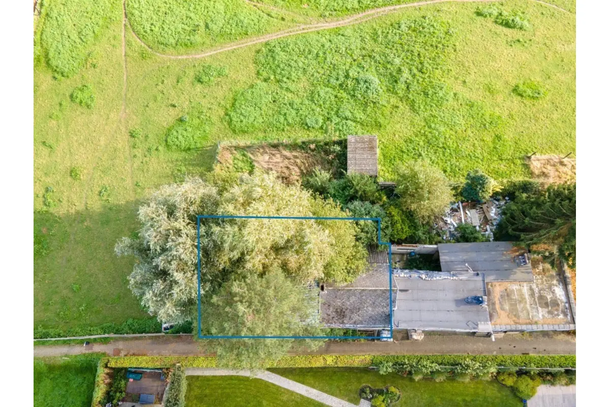Bouwgrond te  koop in Sint-Lievens-Houtem 9520 70000.00€  slaapkamers m² - Zoekertje 783972