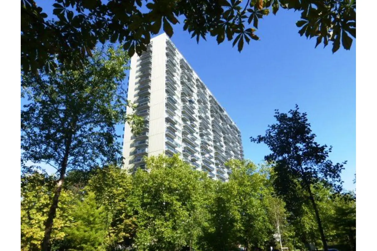 Parking / garage à vendre à Molenbeek-Saint-Jean 1080 30000.00€  chambres m² - annonce 784498