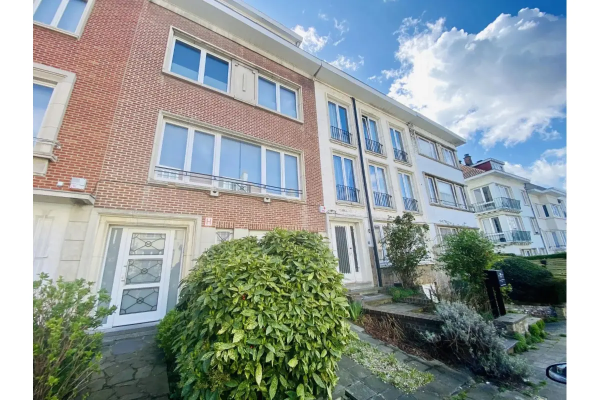 Huis te  huur in Watermaal-Bosvoorde 1170 2800.00€ 5 slaapkamers 220.00m² - Zoekertje 783637