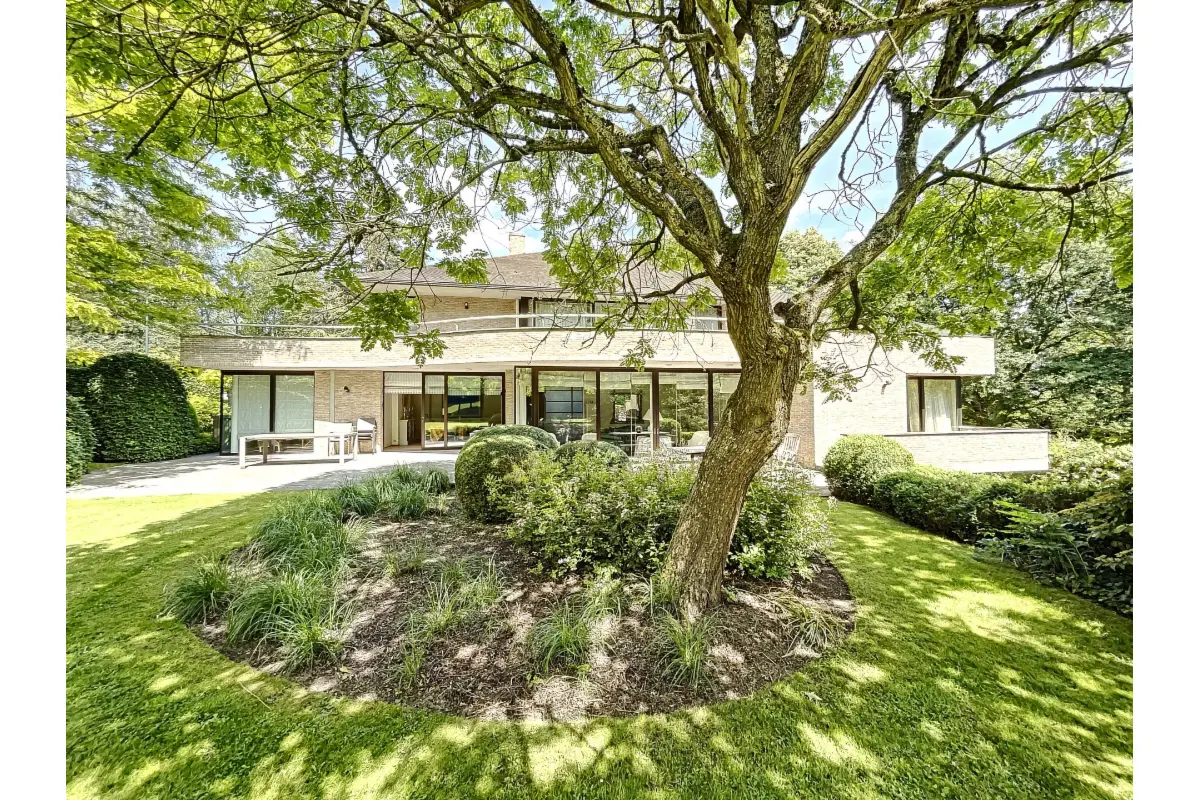 Maison à vendre à Uccle 1180 2990000.00€  chambres 550.00m² - annonce 784831