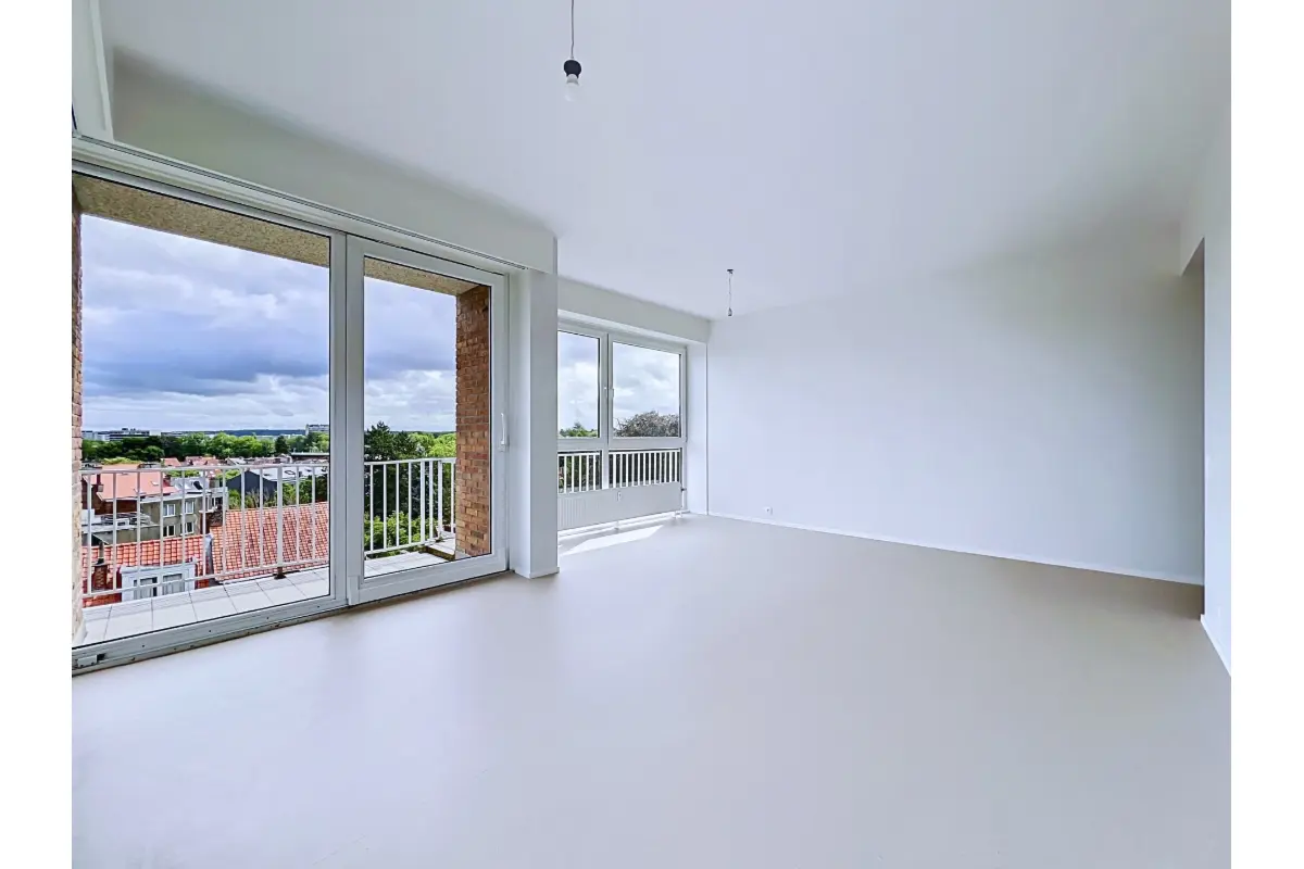 Appartement te  in Elsene 1050 1275.00€ 2 slaapkamers 82.00m² - Zoekertje 784671