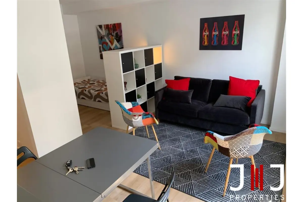 Studio te  in Brussel 1000 925.00€ 0 slaapkamers 33.00m² - Zoekertje 784997