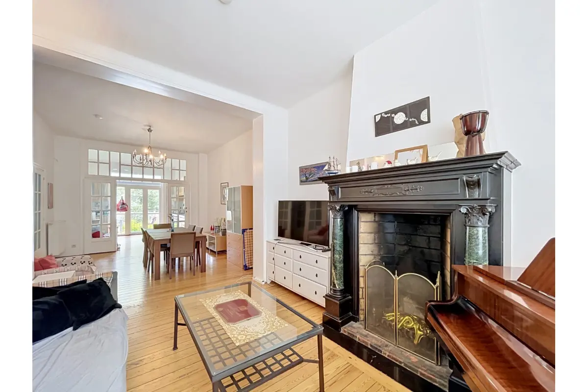 Appartement à louer à Woluwe-Saint-Lambert 1200 0.00€ 1 chambres 30.00m² - annonce 785204