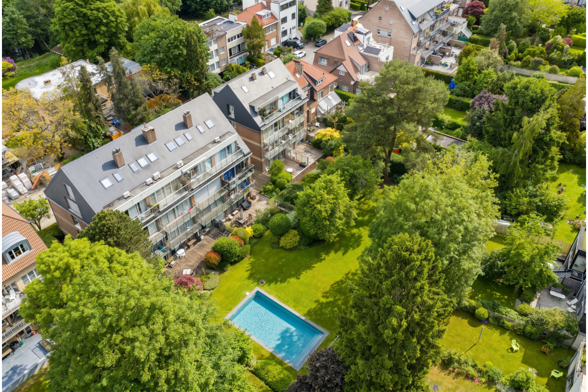 Triplex à vendre à Woluwe-Saint-Lambert 1200 445000.00€ 1 chambres 101.00m² - annonce 785896
