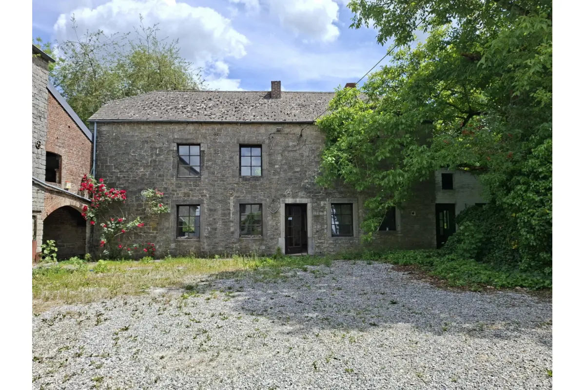 Ferme à vendre à Jamagne 5600 230000.00€ 3 chambres m² - annonce 785610