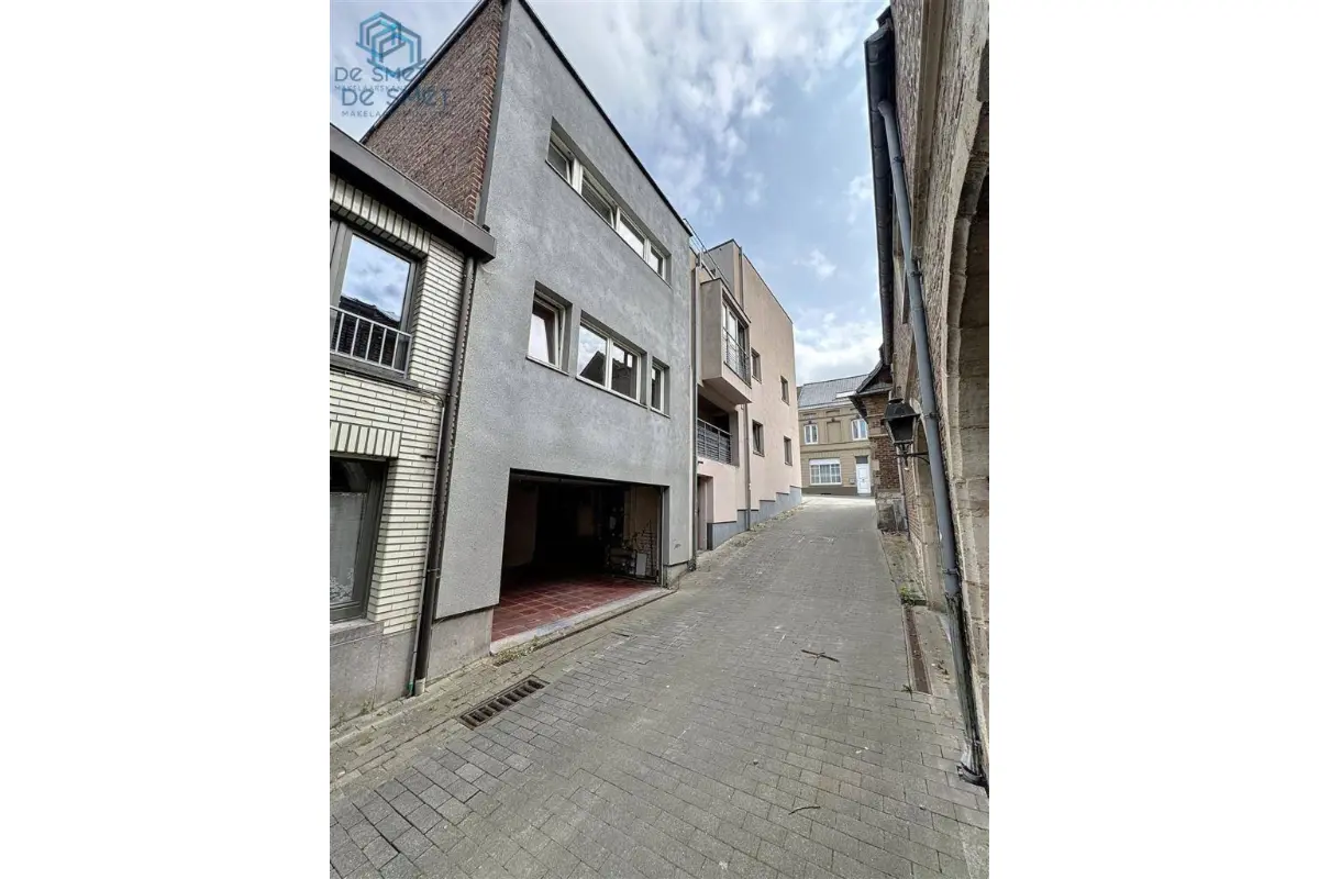 Commerce à louer à Grammont 9500 0.00€  chambres m² - annonce 785671