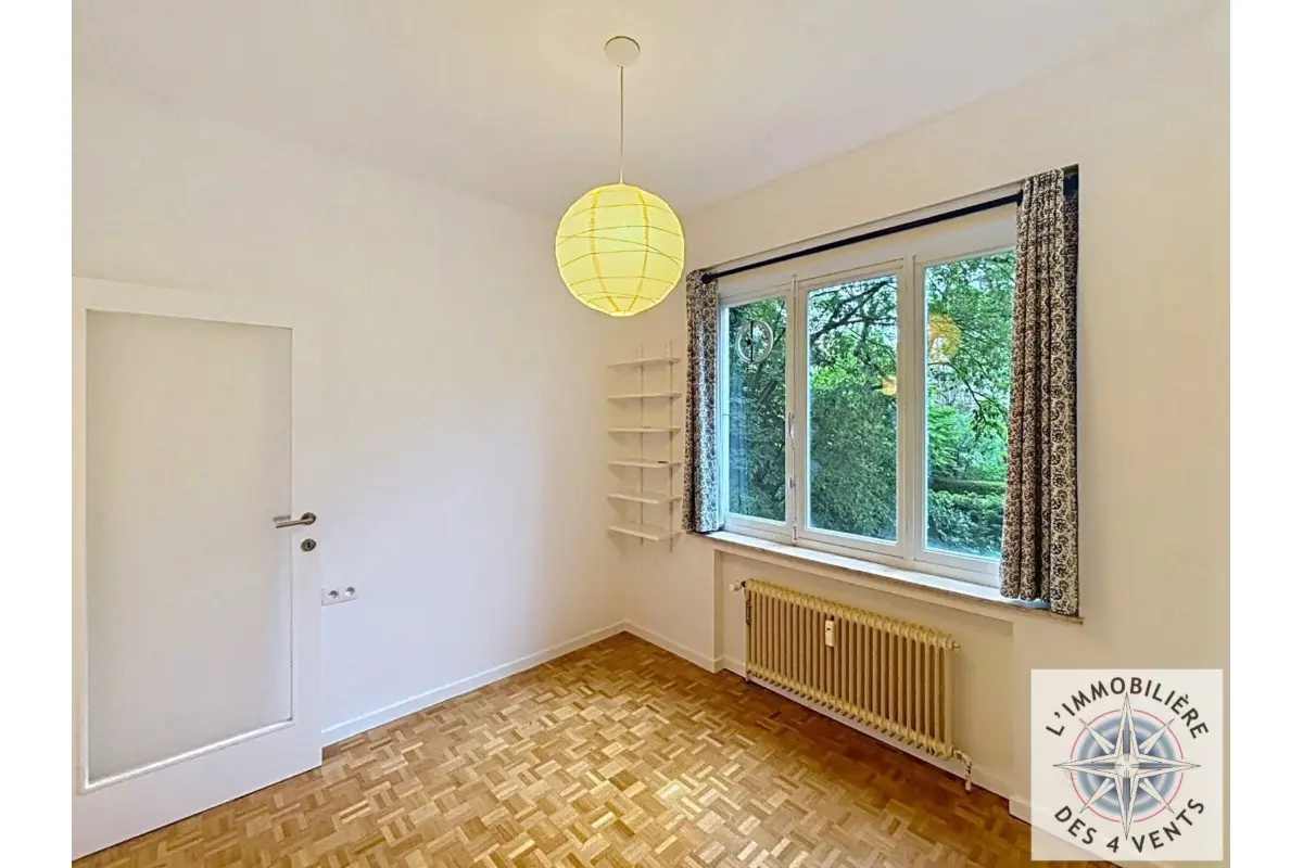 Appartement te  huur in Ukkel 1180 1250.00€ 2 slaapkamers 79.00m² - Zoekertje 785826