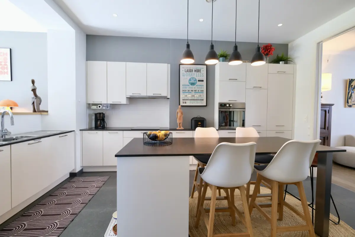 Maison à vendre à Berchem-Sainte-Agathe 1082 670000.00€ 5 chambres 223.00m² - annonce 786203