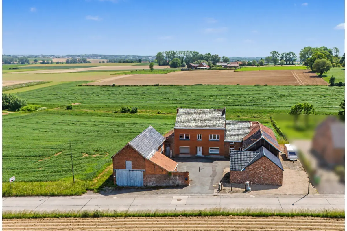 Bungalow à vendre à Chapelle-Saint-Pierre 1541 450000.00€ 4 chambres 223.00m² - annonce 785621