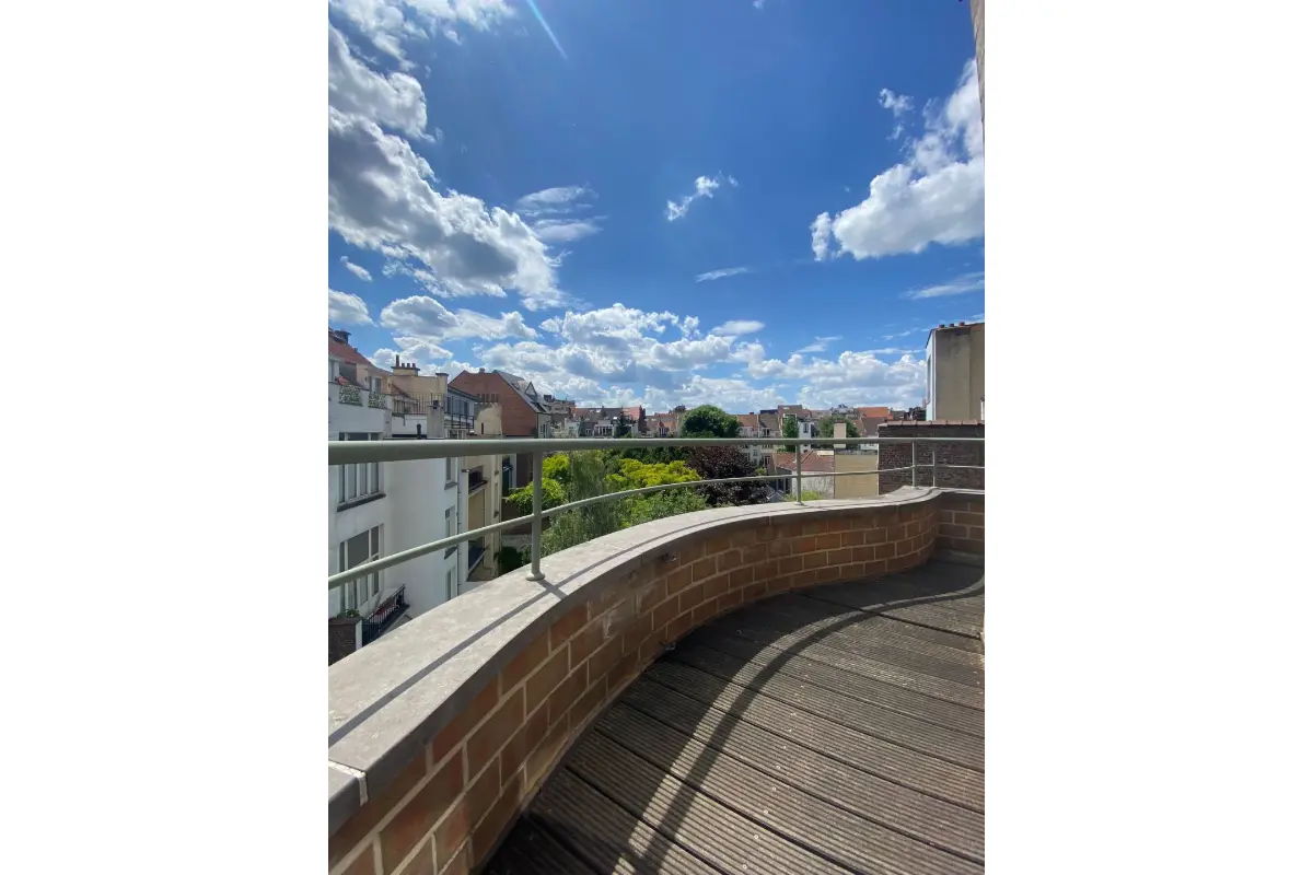 Appartement te  in Elsene 1050 1450.00€ 2 slaapkamers 96.00m² - Zoekertje 785840